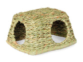 Prevue Hendryx Nature's Hideaway Grass Hut exterior, cozy burrow-ready hideaway