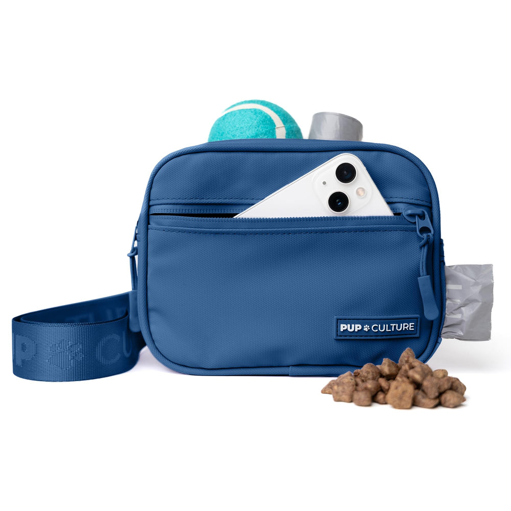 Pup Culture treat pouch with removable bag for easy cleaning during walks