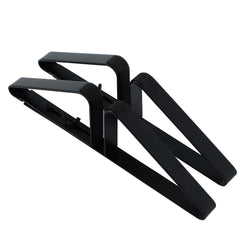 PUPETPO support feet showcase sturdy metal construction for durable gate stability.