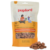 Pupford Crunchies chicken sweet potato bag close-up for wholesome training rewards.
