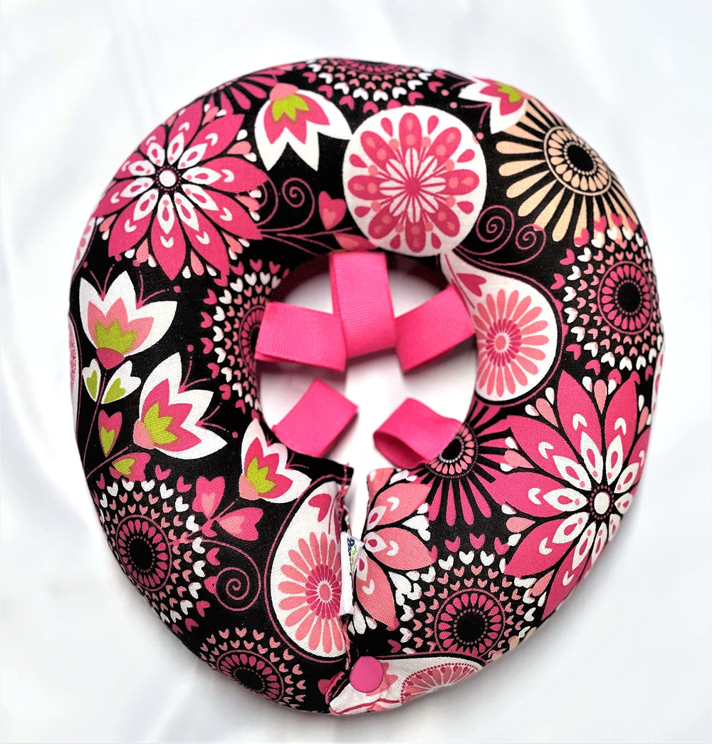 Puppy Bumpers pink medallion on dog keeps your pup safely near the fence