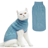 PUPTECK winter cat sweater knit close-up in sky blue for warmth