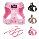 Arnés PUPTECK con diseño de entrada frontal y malla rosa floral, cómodo para paseos diarios.