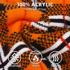 PUPTECK dog sweater leash-hole detail enables easy leash attachment.