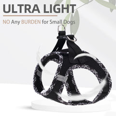 PUPTECK harness with reflective night strips improves nighttime visibility.