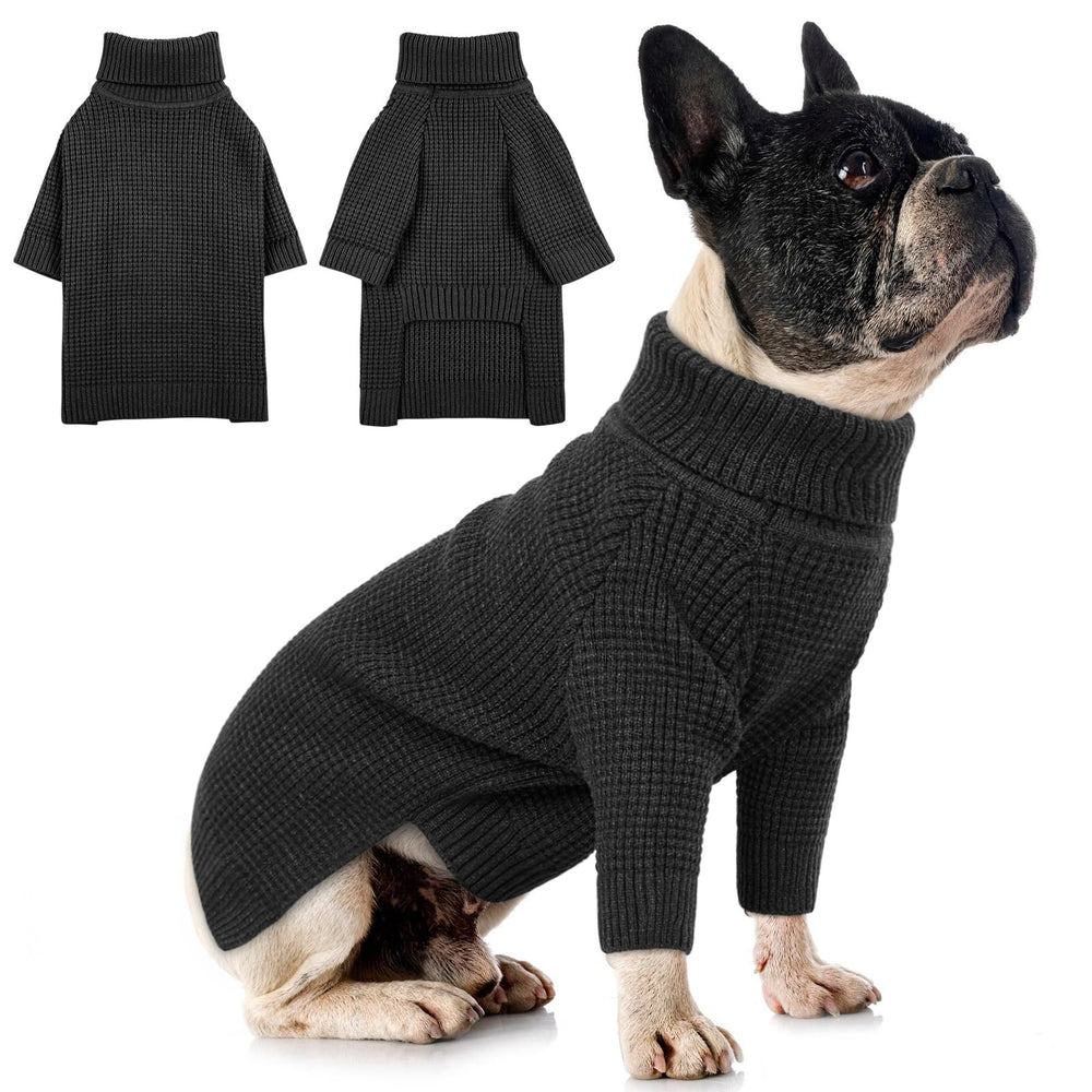 Queenmore turtleneck sweater in charcoal with check pattern for cozy warmth on walks.