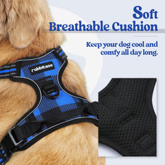 Rabbitgoo harness chest clip engaged for training and pulling control