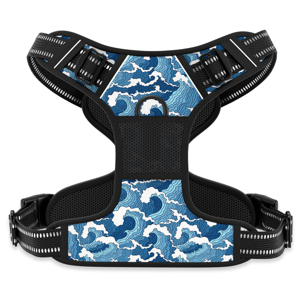 Rnivvi no pull dog harness front clip in action for controlled walking.
