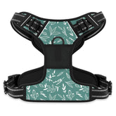 Rnivvi no-pull-dog-harness front clip for easier control during walks.