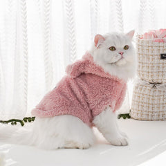 Selena soft plush fabric; keeps your pet warm and comfortable.