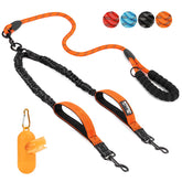 SlowTon double-leash two-dogs-coupler keeps walks organized and tangle-free for peace of mind.