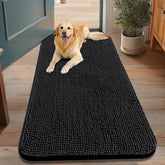 Smiry dog door mat at front door absorbs moisture and dirt.