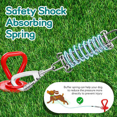 Snagle Paw shock-absorbing spring reduces jerks during play.