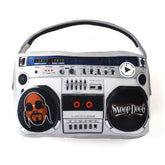 Snoop Doggie Doggs Boom Box, vista frontal, ideal para fotos divertidas con tu mascota.