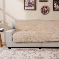Snugglesinto anti-slip back keeps mat in place on furniture.