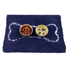 Soggy Doggy Slopmat navy blue bone design absorbs spills, keeping entryways clean.