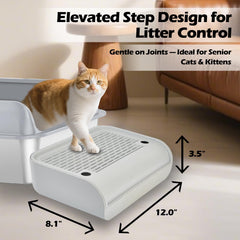 SpaceTime litter-trapping surface captures paw debris after use for a cleaner space
