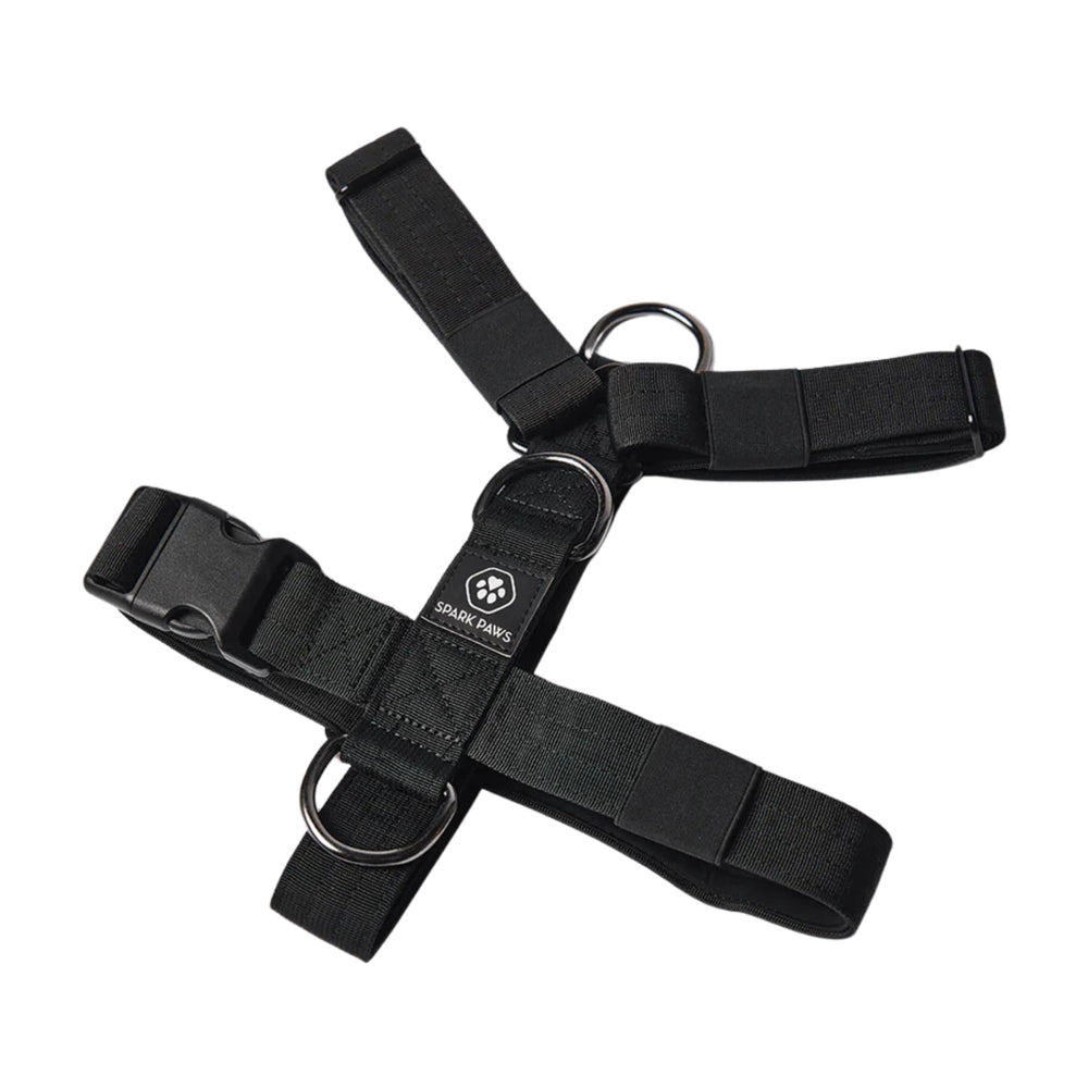 Spark Paws no-pull harness front view for powerful large dogs, promoting steady walks.