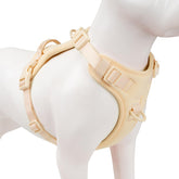 Sunraymascota no pull harness front clip close-up for safer, controlled walks.