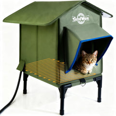 TENDWARE outdoor cat house elevated-base keeps cats dry and protected from ground moisture.