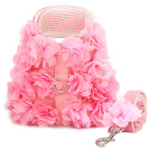 TENGZHI pink lace floral harness close-up showing 3D flowers for stylish small-pet outings.