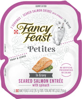 The Drayce Place Petites Seared Salmon in Gravy tray offers protein and hydration.