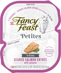 The Drayce Place Petites Seared Salmon in Gravy tray offers protein and hydration.