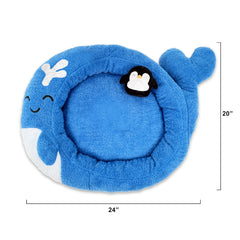 TONBO whale bed nap-scene highlighting soft cushioning for restful lounging