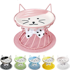 TRUNDISAN raised pet bowl tilted front view showing no-spill design