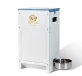 UFelice dog feeder shows 25lbs capacity for outdoor use and long intervals.