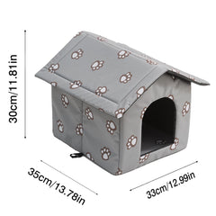 VARMTOR Outdoor Cat House plush-interior delivers warm comfort on cold nights.