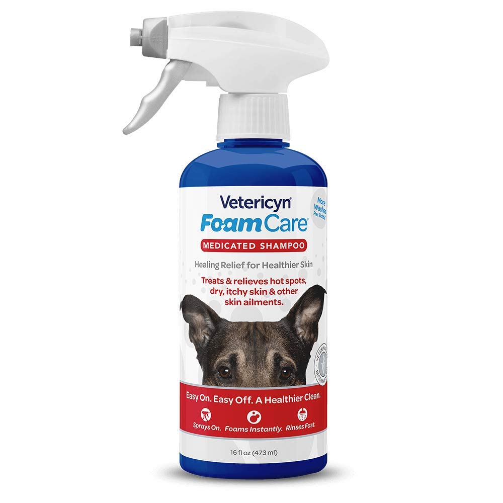 Vetericyn FoamCare bottle pour shows easy dispensing for gentle cleansing.