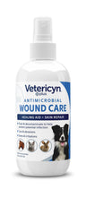 Vetericyn Plus close-up shows soothing spray for itchy skin and irritation.