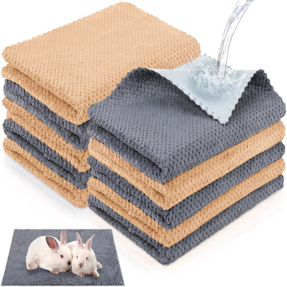 VitalCozy 10-pcs guinea pig cage liners flat view for easier cage upkeep.