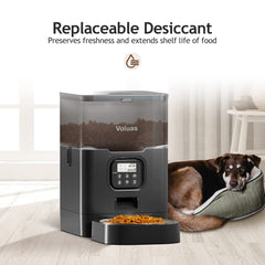 Voluas desiccant bag compartment keeps kibble dry and fresh