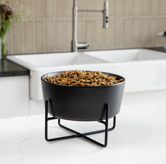Waggo large bowl on stand designed for large-breed meals and stability.