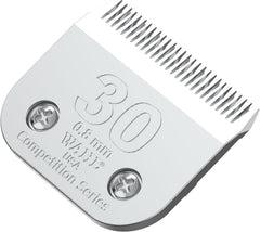 Wahl Professional Animal 30 Fine Blade close-up shows precision cutting.