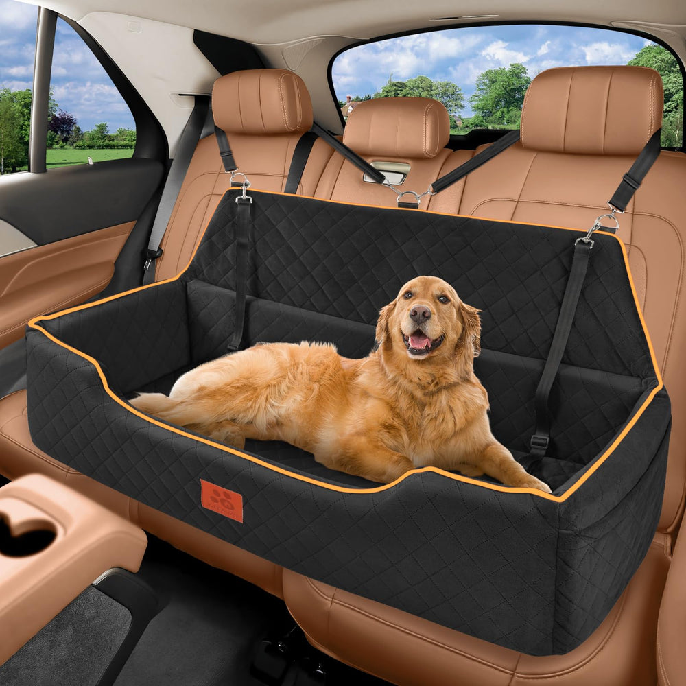 XIEEAOZEE Large Dog Car Seat front view—spacious base for big dogs on road trips