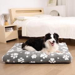 Yaning dog bed 30x20 grey paw top view – roomy interior supports relaxed sleep