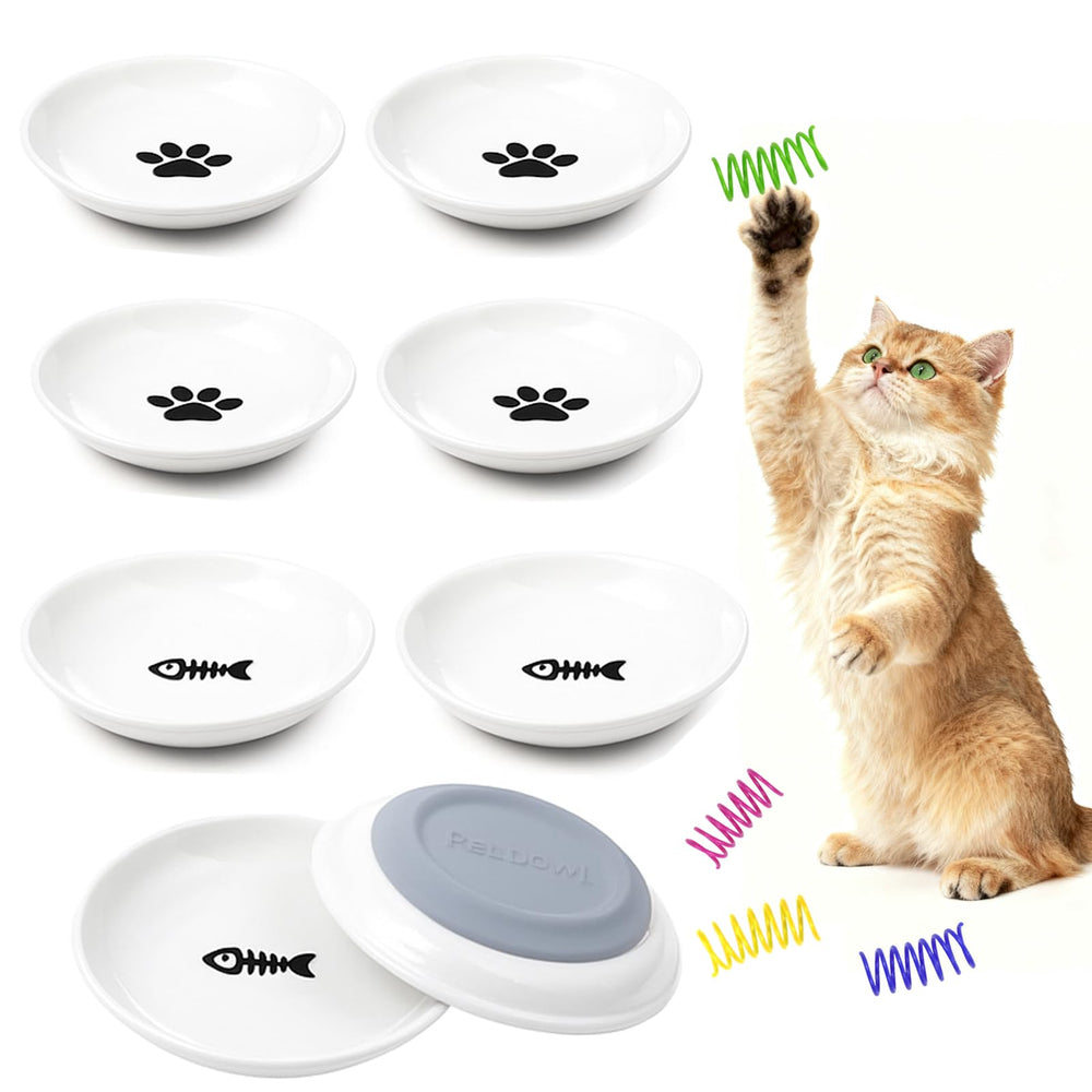 YEAHGO cat bowls with non-slip base prevent spills during meals.