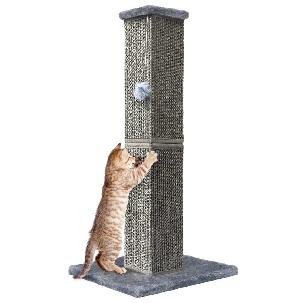 YULOYI cat scratching post 32-inch assembly shows sturdy setup for large cats.