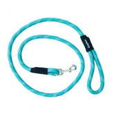 ZippyPaws Climbers Rope Leash shows 2-3 inch thick rope for rugged outdoor confidence
