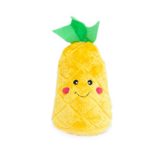 ZippyPaws NomNomz piña peluche suave para perros pequeños y medianos.