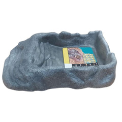 Zoo Med Repti Ramp Bowl XL in-use image demonstrates easy feeding and hydration access.
