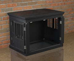 Zoovilla Merry triple-door crate removable tray shown for quick cleaning after playtime.