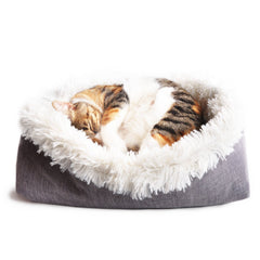 4CLAWS furry pet bed mat machine-washable for easy cleaning after use