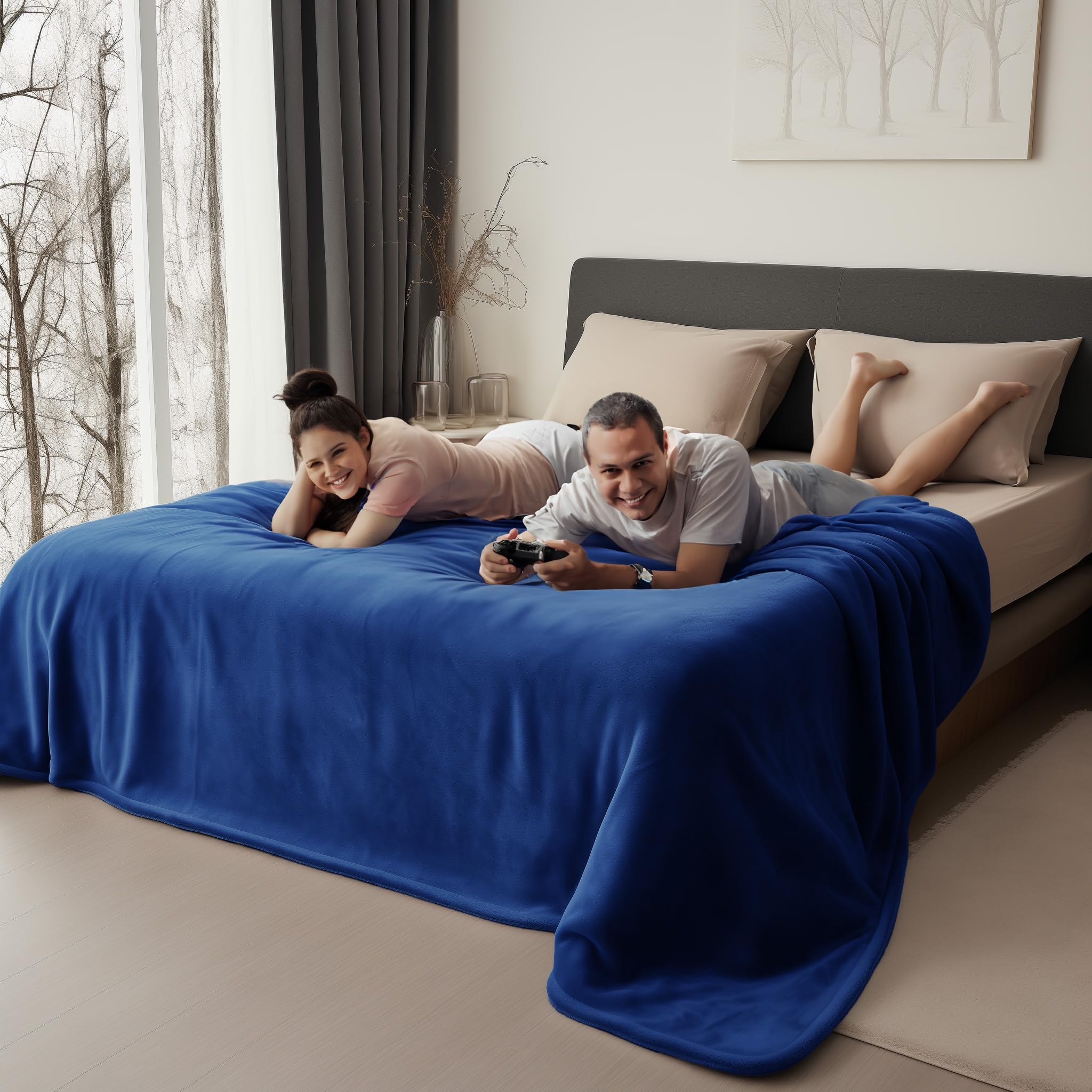 Bedding Aid abyss-green backside closeup emphasizes reversible design and comfort.