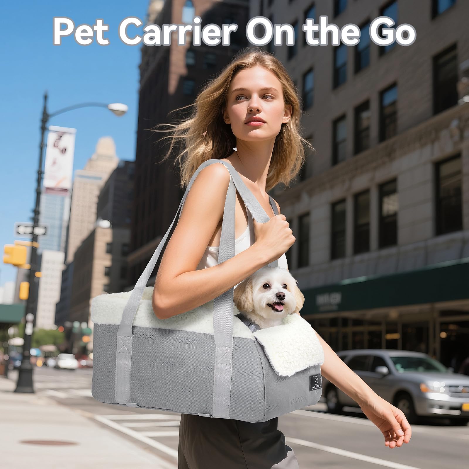 A 4 Pet center-console seat fits most cars and SUVs for easy travel.