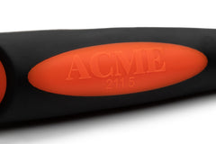 ACME Alpha 211.5 ergonomic grip close-up highlighting comfortable mouth handling.