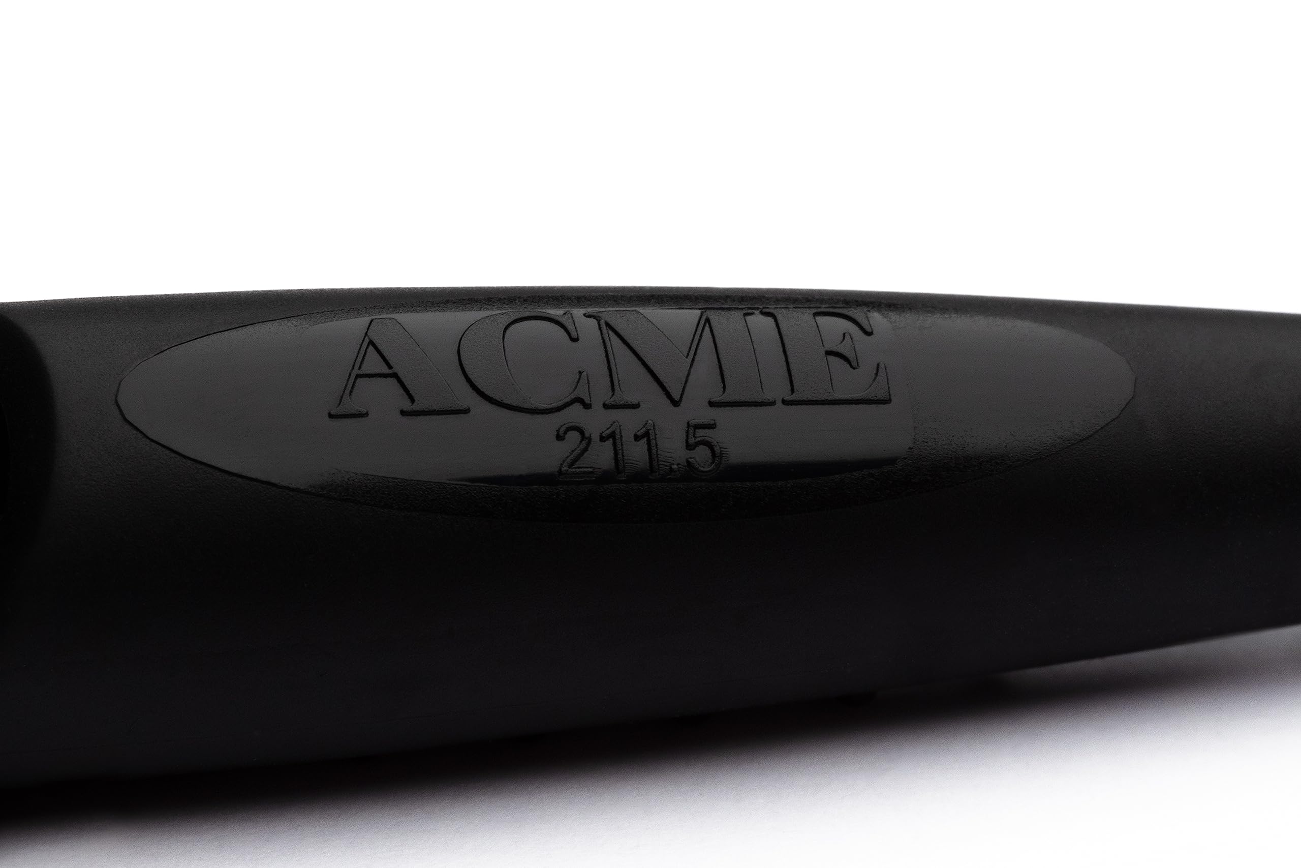 ACME Alpha 211.5 BPA-free plastic close-up for safe mouth contact.